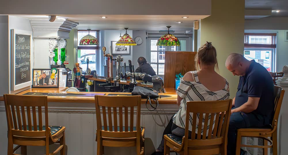 The George Hotel bar