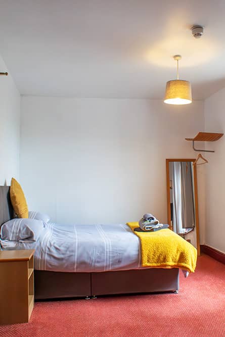 Room with en suite bathroom